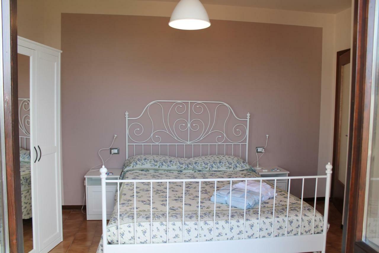 Villa Casa Andreina à Toscolano Maderno Extérieur photo
